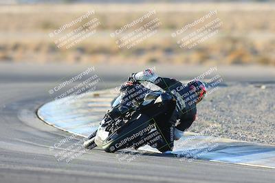 media/Jan-11-2025-CVMA (Sat) [[ddeb3f563a]]/Race 14-500-350 Supersport/